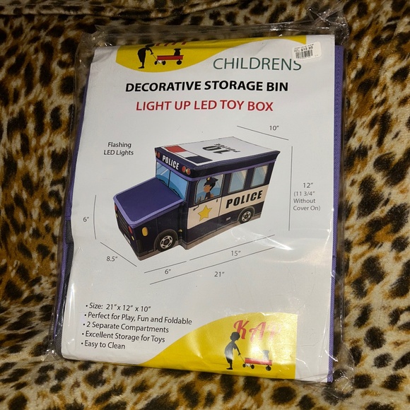 Toy box - Picture 1 of 1